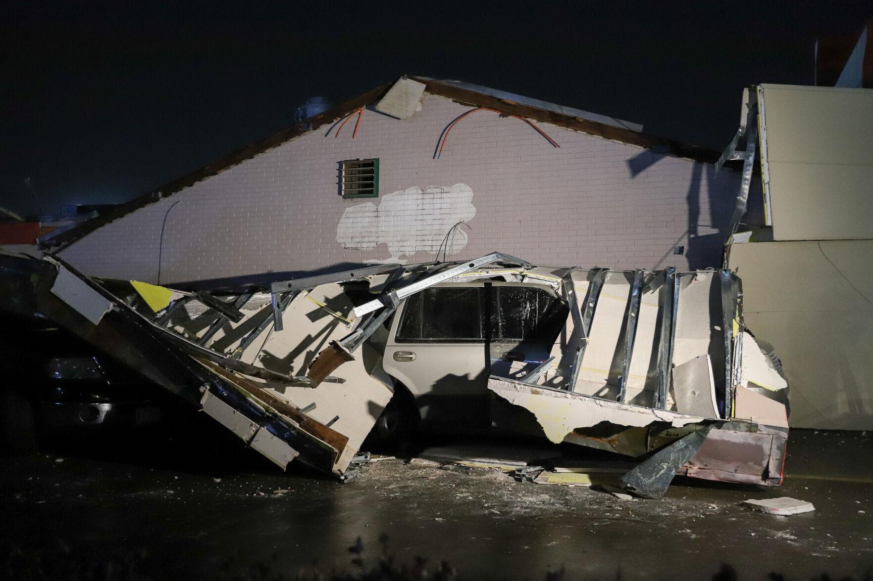 Photos: EF2 tornado in Arlington leaves roof damage, collapsed buildings in its wake